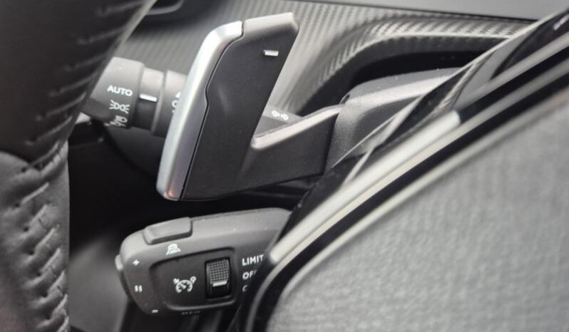 
								Peugeot 2008 ALLURE MILD HYBRIDE full									