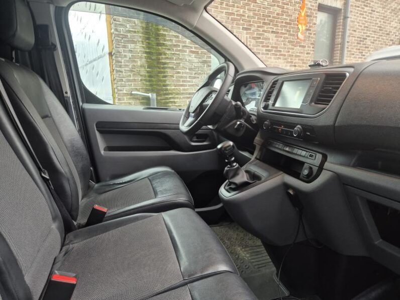 
								Peugeot Expert 2.0 HDI full									
