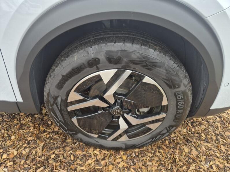 
								Peugeot 2008 ALLURE MILD HYBRIDE full									
