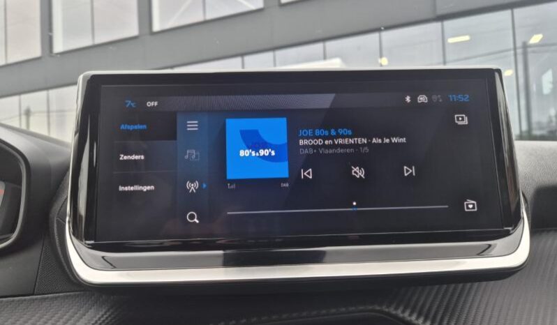 
								Peugeot 2008 ALLURE MILD HYBRIDE full									