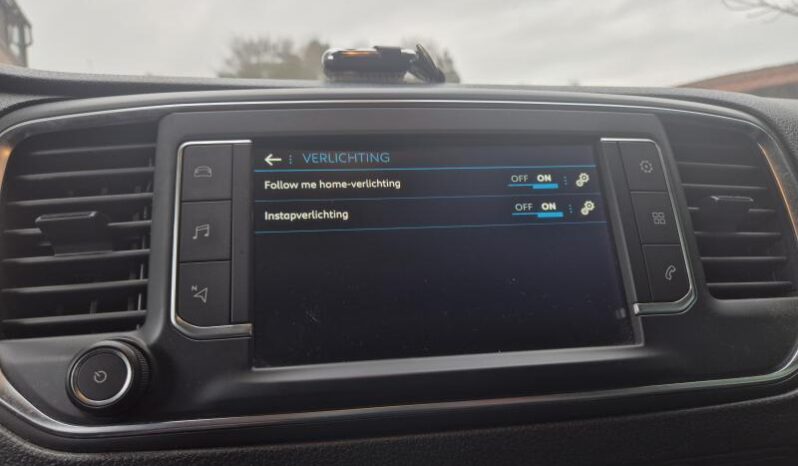 
								Peugeot Expert 2.0 HDI full									