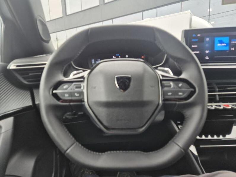 
								Peugeot 2008 ALLURE MILD HYBRIDE full									