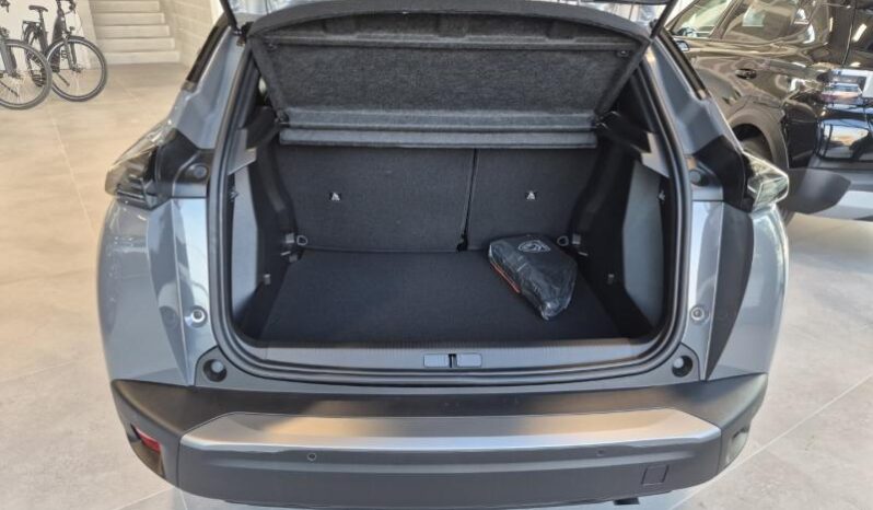 
								Peugeot 2008 ALLURE full									