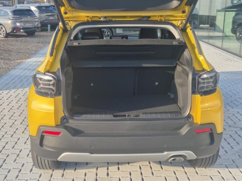 
								Jeep Avenger SUMMIT full									