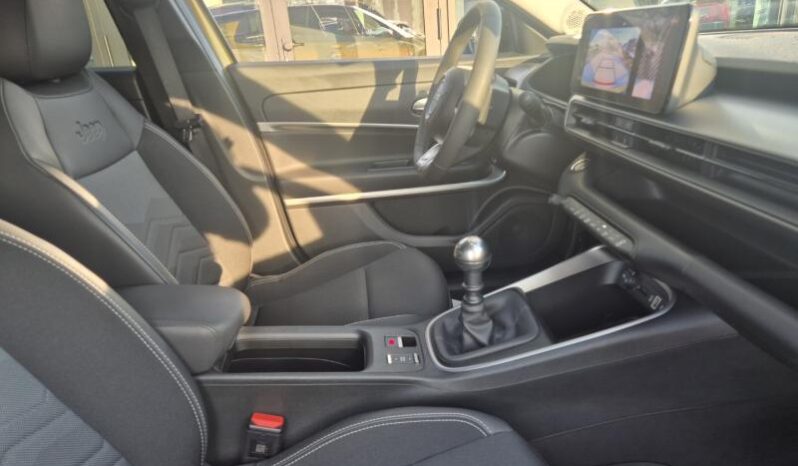 
								Jeep Avenger SUMMIT full									