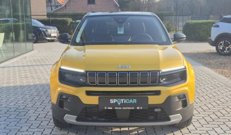 
								Jeep Avenger SUMMIT full									