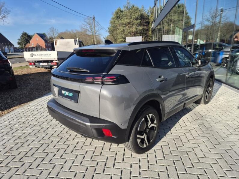 
								Peugeot 2008 ALLURE full									