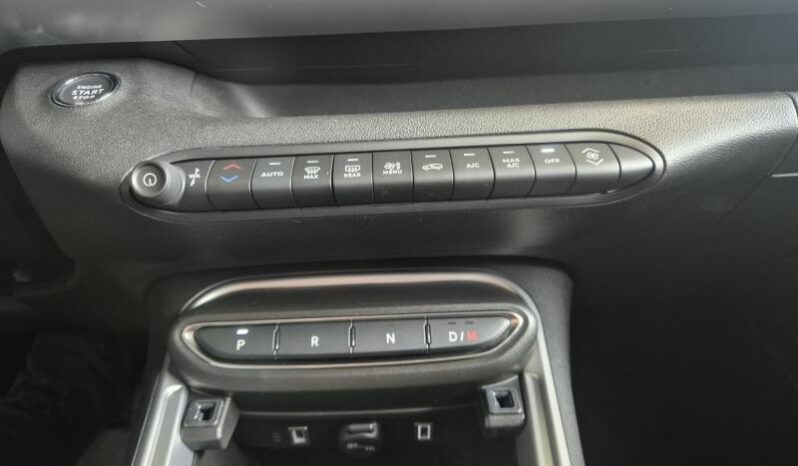 
								Jeep Avenger SUMMIT ELECT KLEP full									