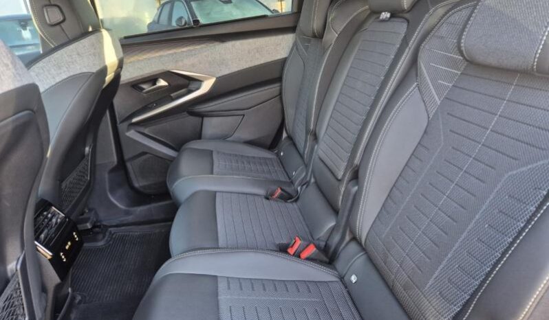 
								Peugeot 5008 5008 GT full									