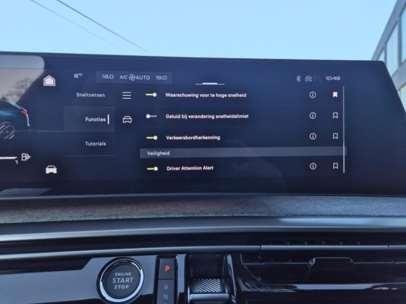 
								Peugeot 5008 5008 GT full									