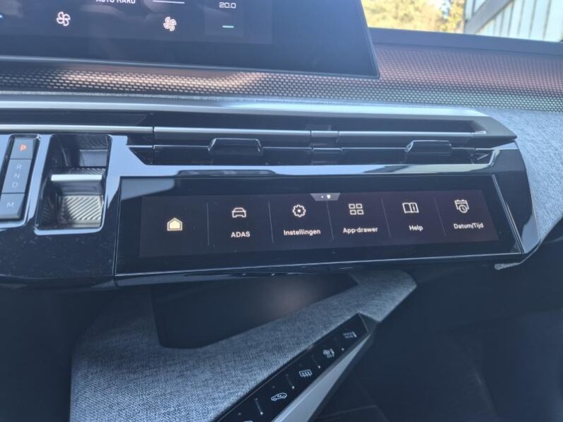 
								Peugeot 5008 5008 GT full									