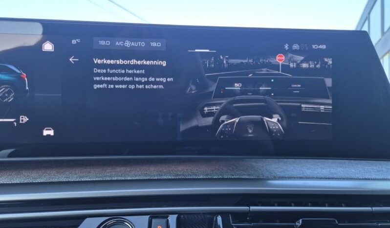 
								Peugeot 5008 5008 GT full									