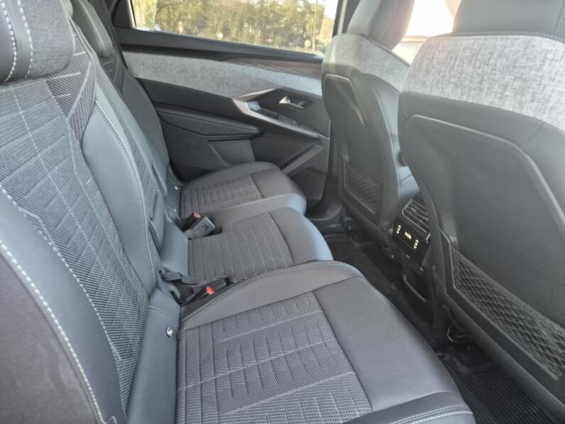 
								Peugeot 5008 5008 GT full									