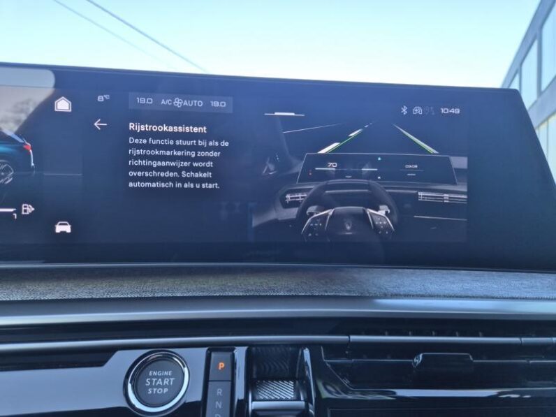 
								Peugeot 5008 5008 GT full									