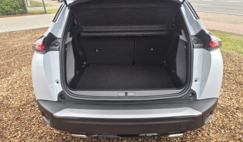 
								Peugeot 2008 ALLURE full									