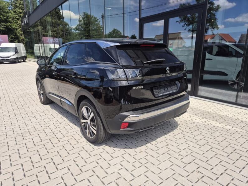 
								Peugeot 3008 ALLURE PACK PLUGIN HYBRIDE full									