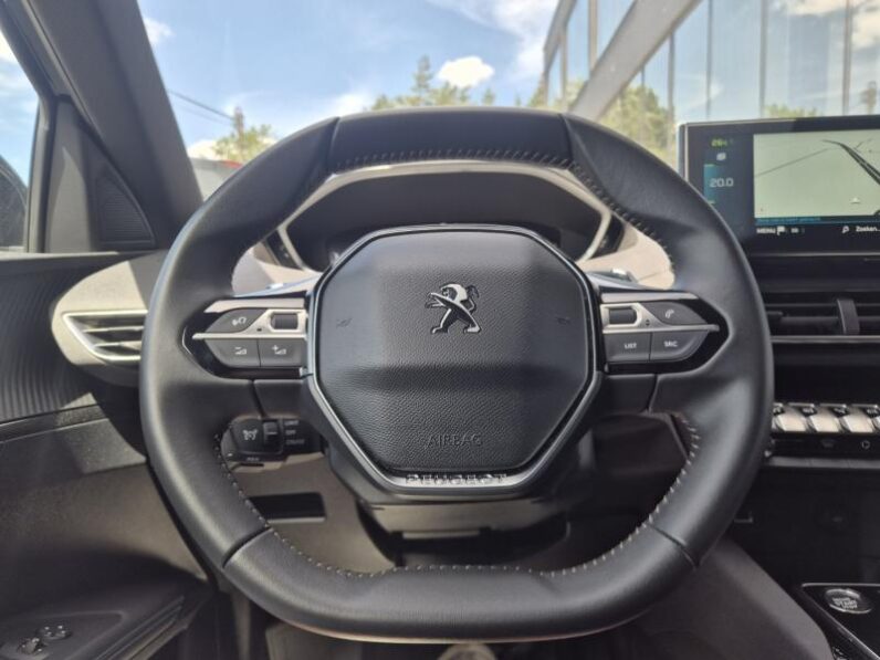 
								Peugeot 3008 ALLURE PACK PLUGIN HYBRIDE full									