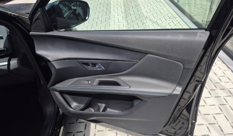 
								Peugeot 3008 ALLURE PACK PLUGIN HYBRIDE full									