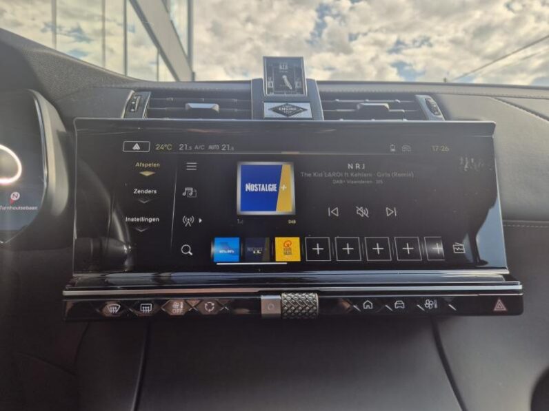 
								DS Automobiles DS 7 Crossback RIVOLI 300 PK full									