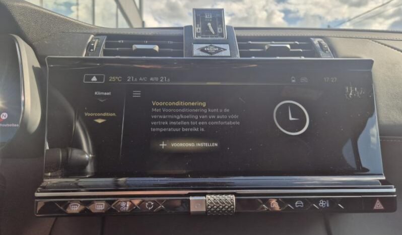 
								DS Automobiles DS 7 Crossback RIVOLI 300 PK full									