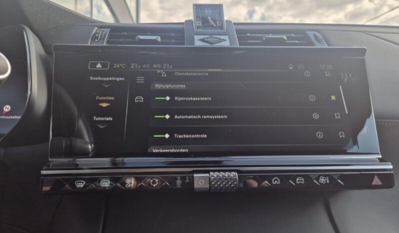 
								DS Automobiles DS 7 Crossback RIVOLI 300 PK full									