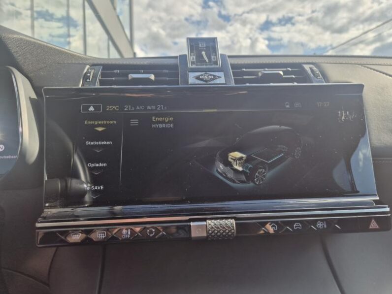 
								DS Automobiles DS 7 Crossback RIVOLI 300 PK full									