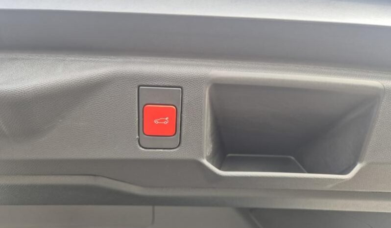 
								Peugeot 5008 GT EXCLUSIVE full									