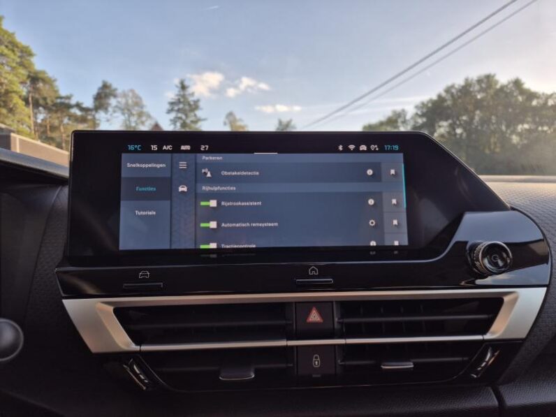
								Citroen C4 X PLUS FACE LIFT full									