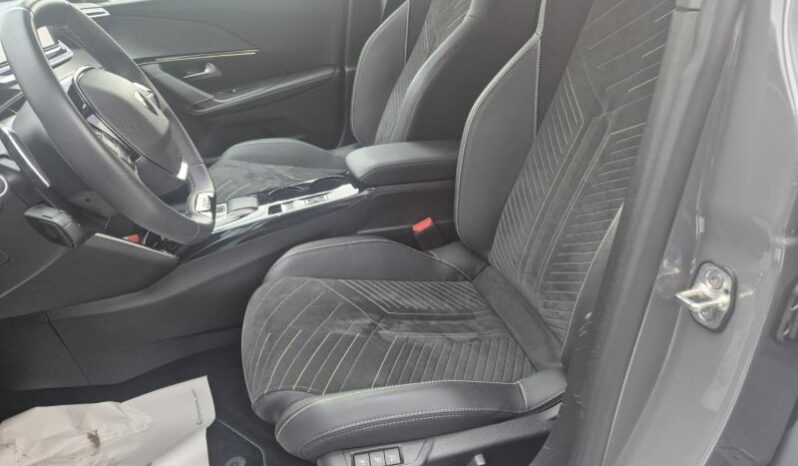 
								Peugeot 2008 GT ALCANTARA full									