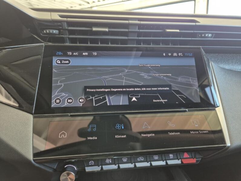 
								Peugeot 408 ALLURE full									