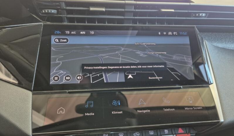 
								Peugeot 408 ALLURE full									