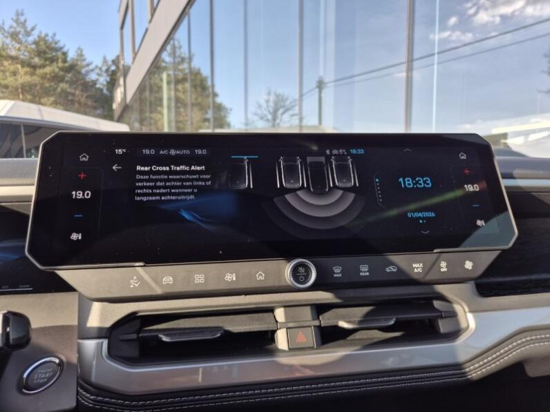 
								Jeep Compass FIRST EDITION full									