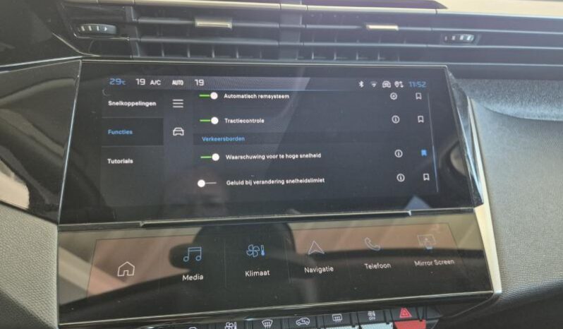 
								Peugeot 408 ALLURE full									