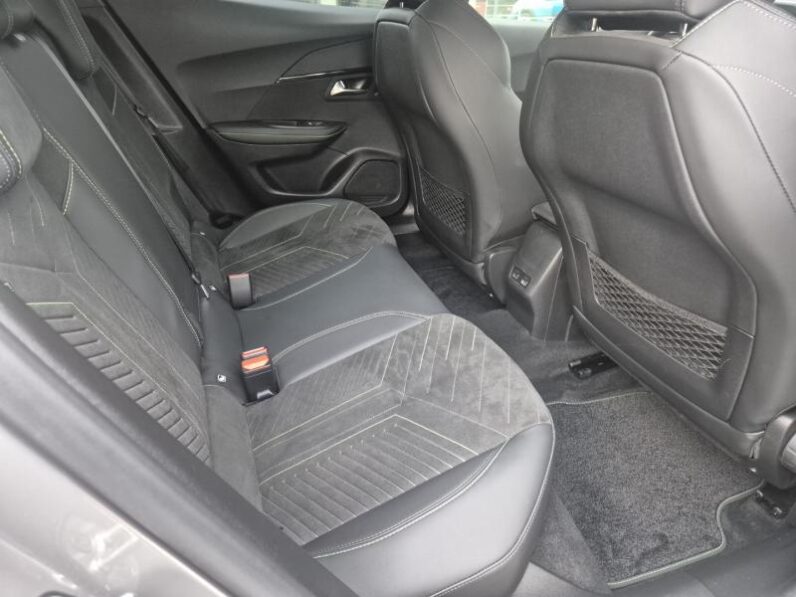 
								Peugeot 2008 GT ALCANTARA full									