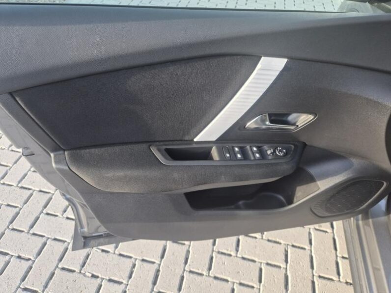 
								Citroen C4 PLUS full									