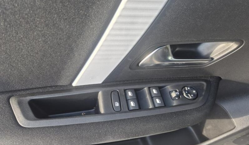 
								Citroen C4 PLUS full									