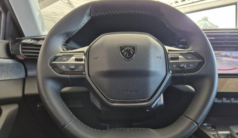 
								Peugeot 408 ALLURE full									