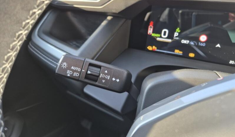 
								Jeep Compass FIRST EDITION full									