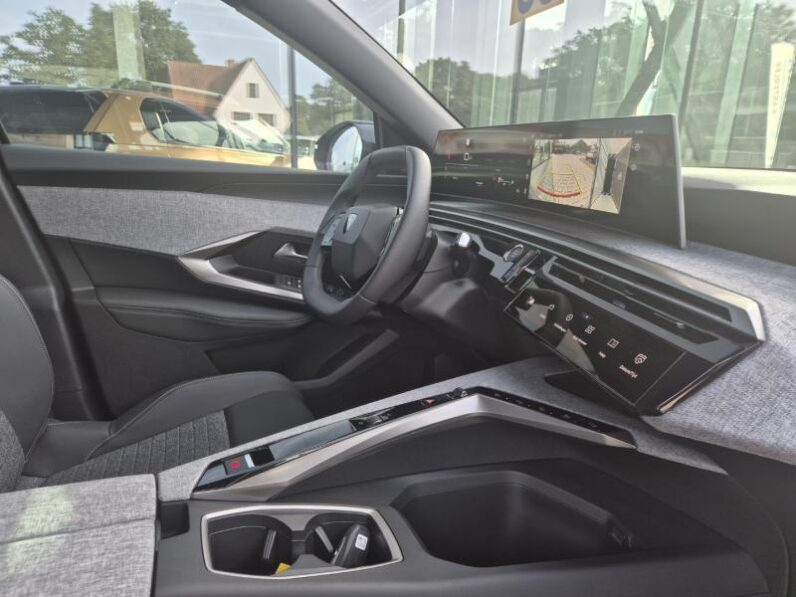 
								Peugeot 3008 ALLURE full									