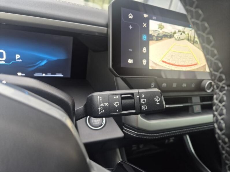 
								Jeep Compass ALTITUDE full									