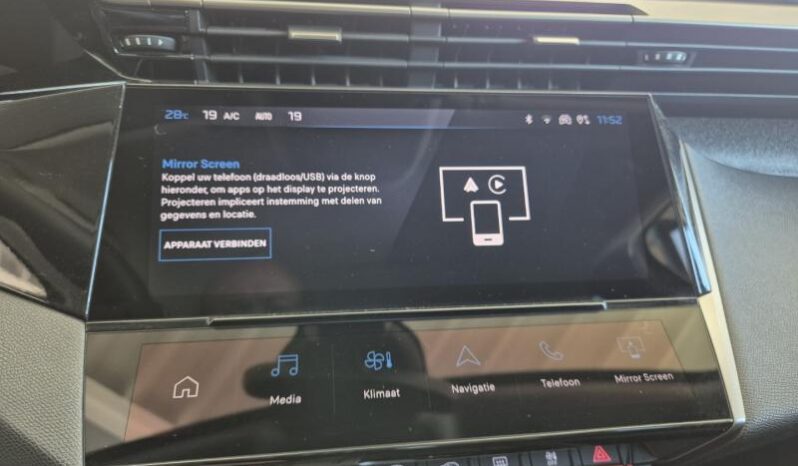 
								Peugeot 408 ALLURE full									