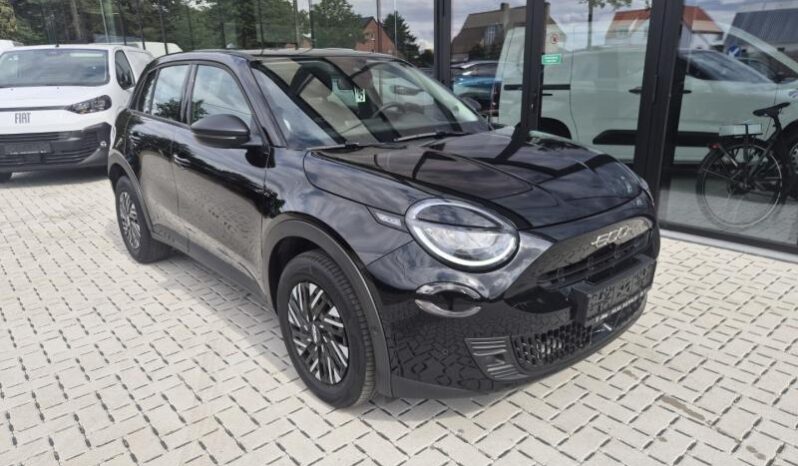 
								Fiat 600 MHEV full									