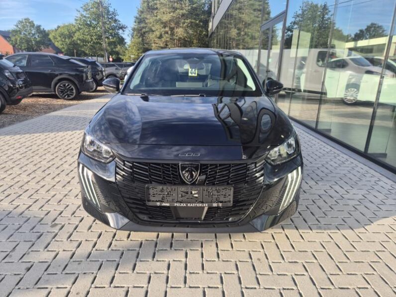 
								Peugeot 208 ALLURE full									