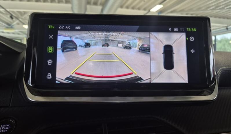 
								Peugeot 2008 GT ALCANTARA full									