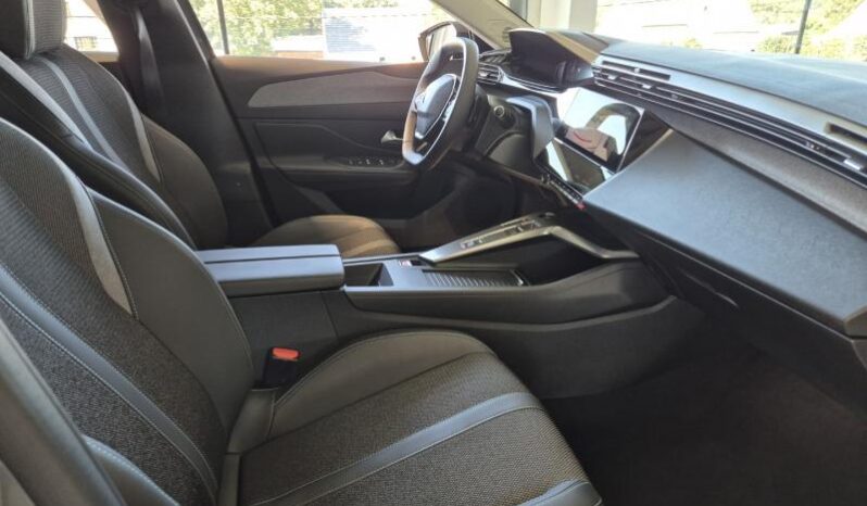 
								Peugeot 408 ALLURE full									