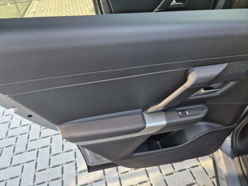 
								Jeep Compass FIRST EDITION full									