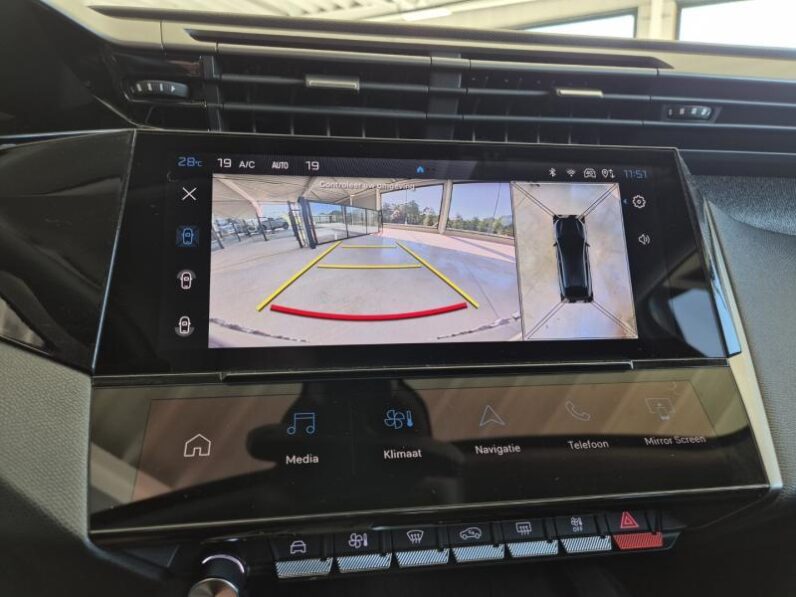 
								Peugeot 408 ALLURE full									