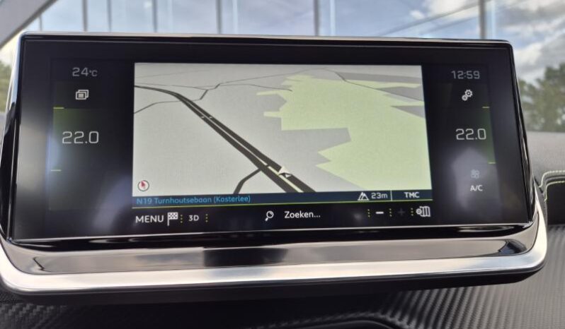 
								Peugeot 208 GT PANO 130 PK full									