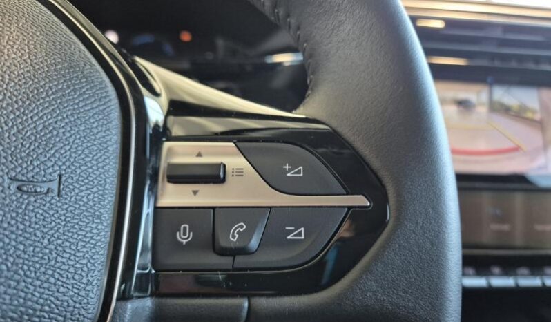 
								Peugeot 308 ALLURE full									
