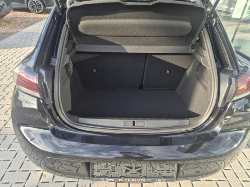 
								Peugeot 208 ALLURE full									